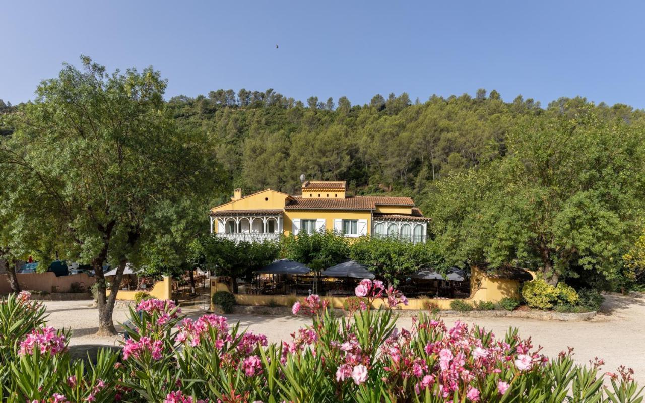 The Originals City, Hotel Les Bastides Du Gapeau Sollies-Toucas Exterior photo
