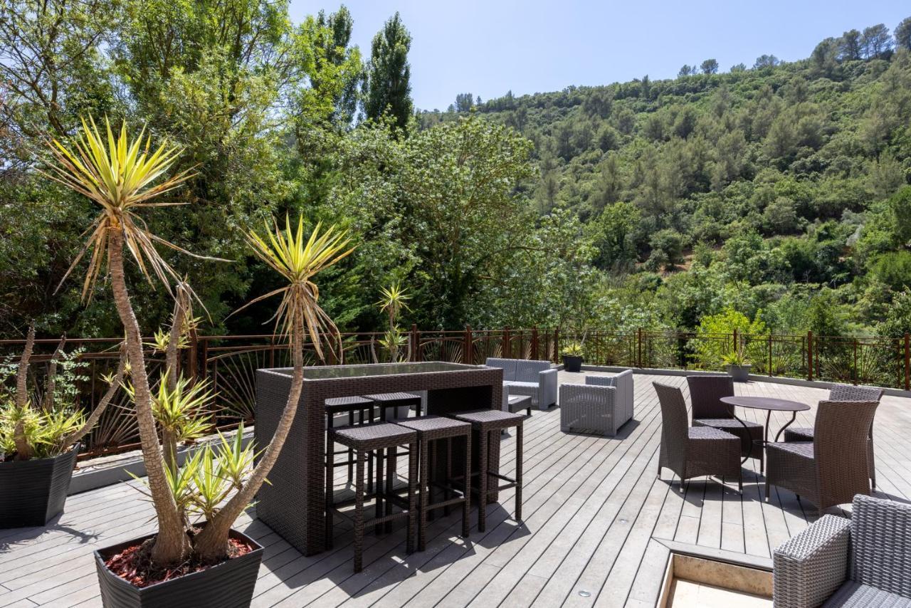 The Originals City, Hotel Les Bastides Du Gapeau Sollies-Toucas Exterior photo