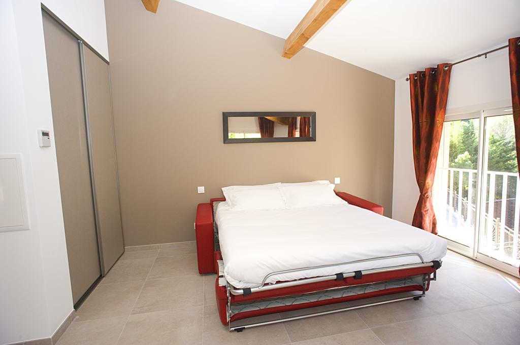 The Originals City, Hotel Les Bastides Du Gapeau Sollies-Toucas Room photo